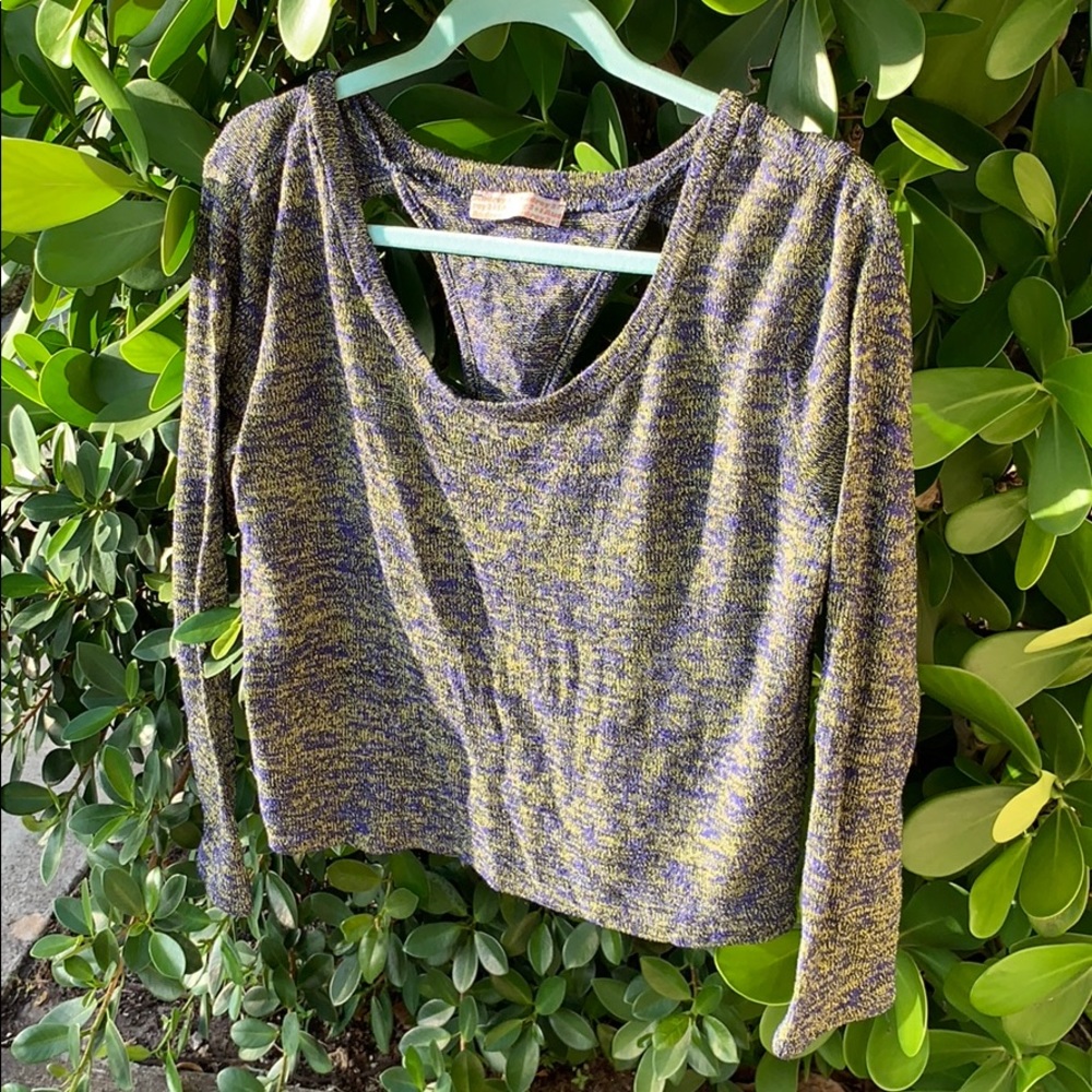 Light weight sweater with back out  detail